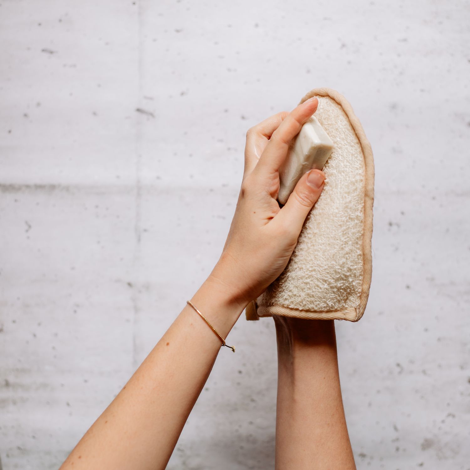 Croll & Denecke Wellness Geschenkset 6-teilig im Sauna Holzbottich 2 Croll & Denecke Wellness Geschenkset 6-teilig im Sauna Holzbottich – Bild 2