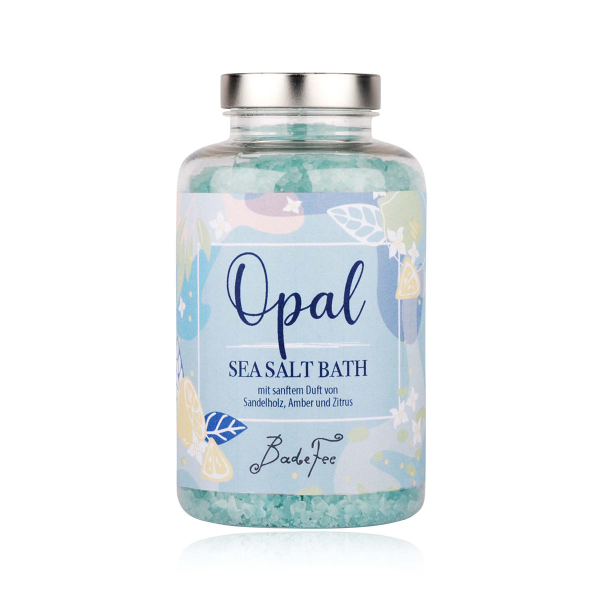 Badefee Badesalz Opal 500 g – Meersalzkristalle mit Sandelholz, Amber & Zitrone