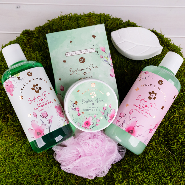 Alternative view of Accentra BELLE & WHISTLE Badeset – Pflegeset in Blechwanne, English Pear & Vanilla 1085 ml