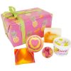 Bomb Cosmetics Totally Tropical Geschenkpackung Bade & Körperpflege handgefertigt 5 Tlg. 530 g