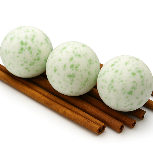 Nesbel Handgemachte Badebombe Pfefferminze mit Traubenkernöl 1 Stück 125 g