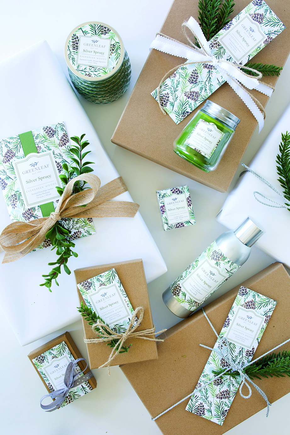 Greenleaf Duft Sachets large Silver Spruce aus parfümierter Tonerde 115 ml 4 Greenleaf Duft Sachets large Silver Spruce aus parfümierter Tonerde 115 ml – Bild 4