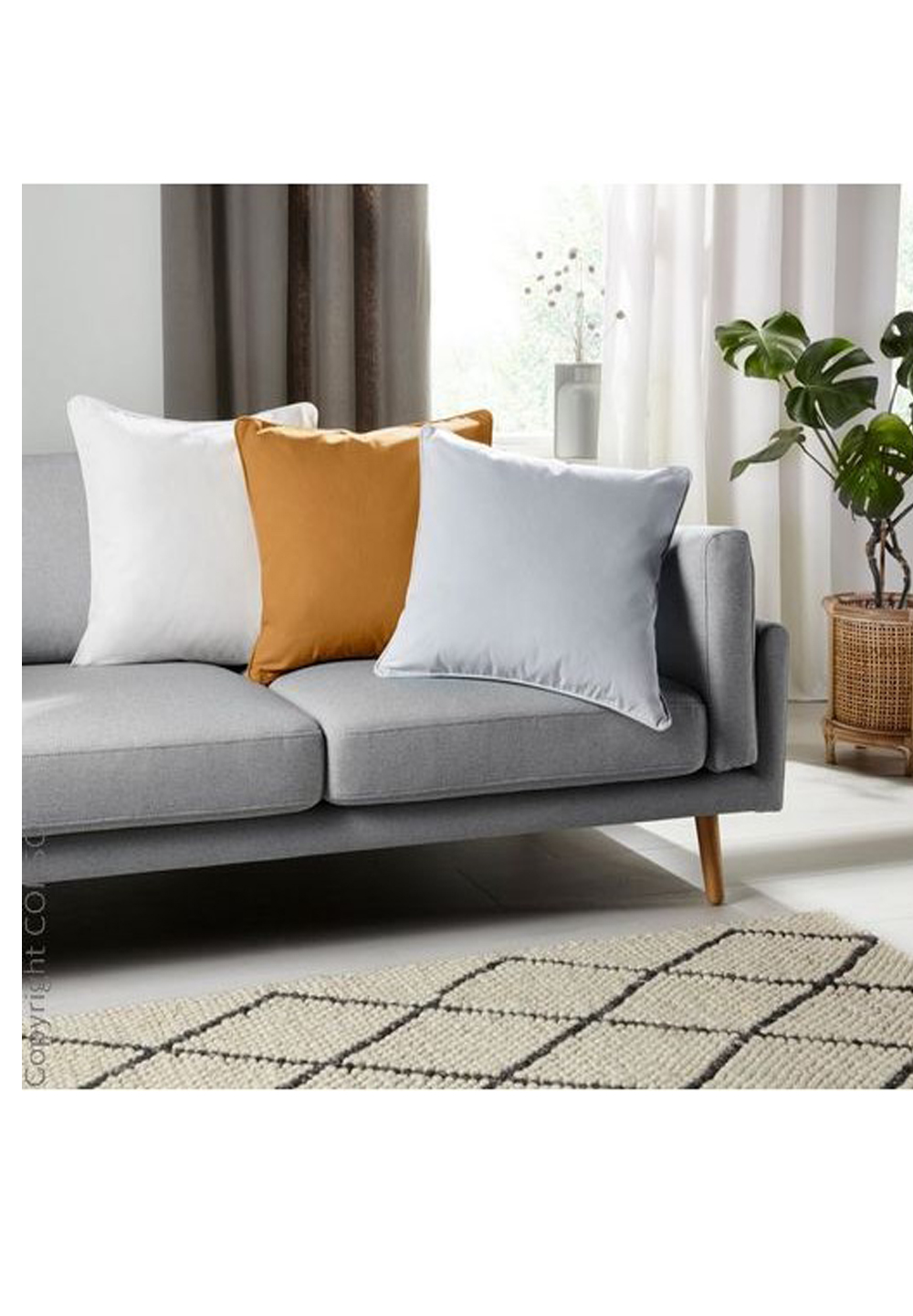 Nesbel Kissenhülle Kissenbezug Uni Modern hellblau 1 Stk. 50x50 cm 1 Nesbel Kissenhülle Kissenbezug Uni Modern hellblau 1 Stk. 50x50 cm