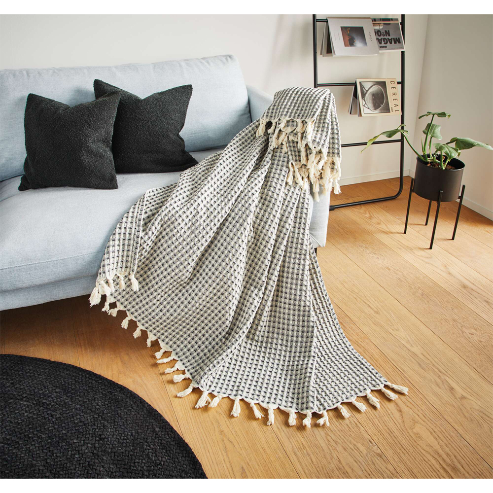 Frank Flechtwaren Plaid Waffelpique Landhaus Stil schwarz-creme 130x170 cm 6 Frank Flechtwaren Plaid Waffelpique Landhaus Stil schwarz-creme 130x170 cm – Bild 6